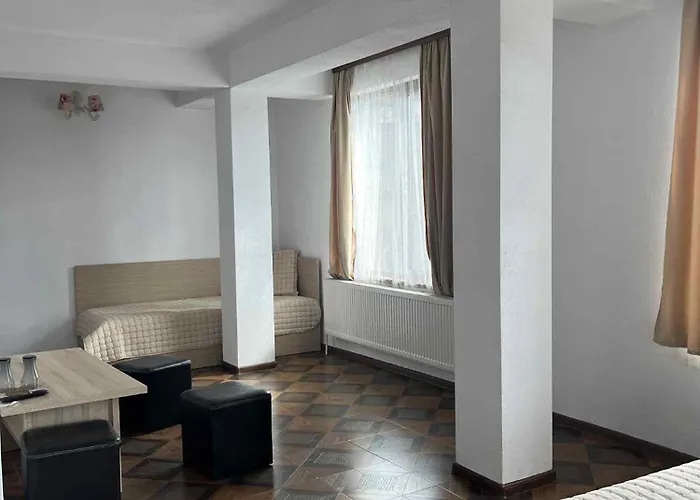 Guest house динас